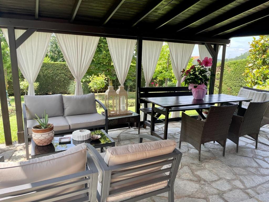 Suite Villa Aurelj Barolo Exterior foto