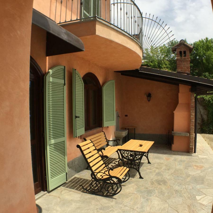 Suite Villa Aurelj Barolo Exterior foto