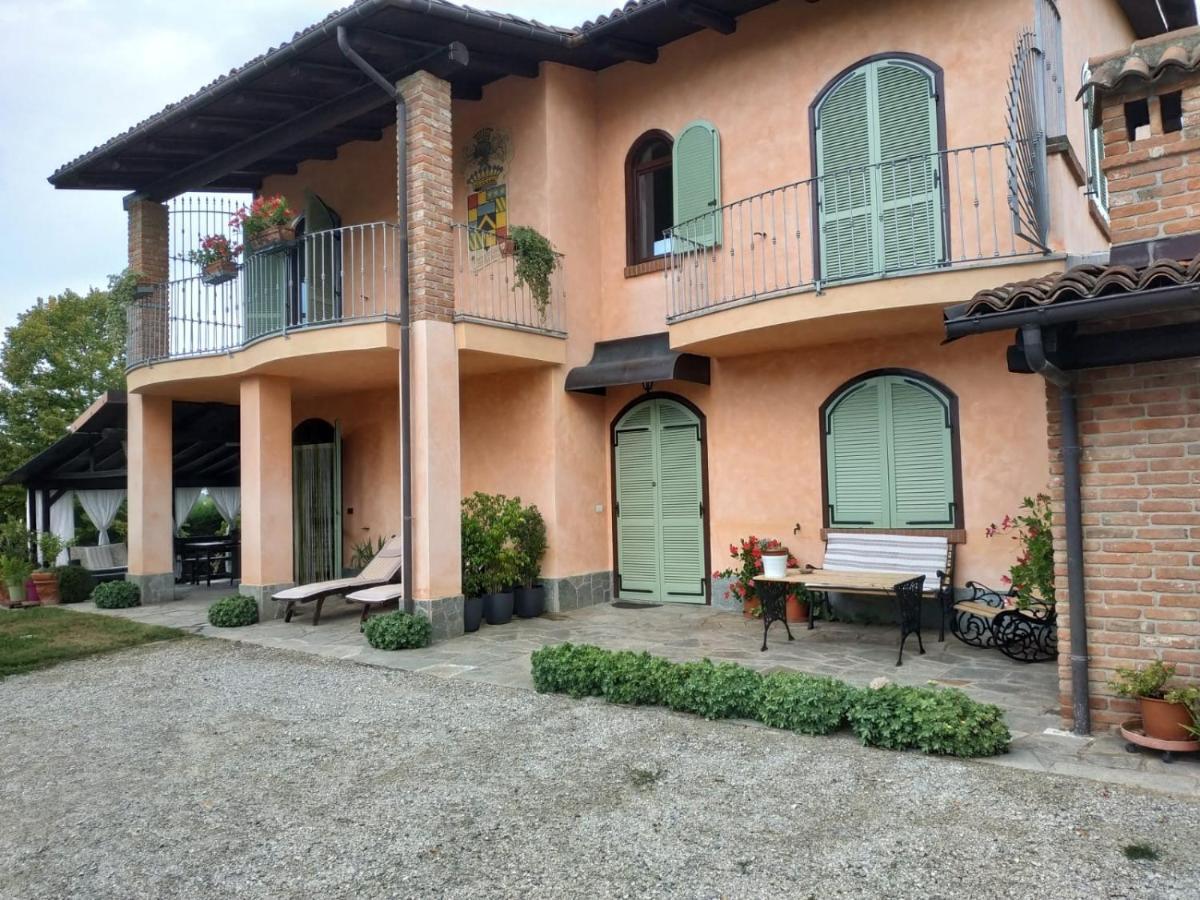 Suite Villa Aurelj Barolo Exterior foto